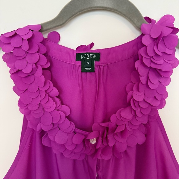 J. Crew Purple Fuchsia Blouse with Ruffle Neck Detail. Sleeveless. Buttons. XS - Picture 3 of 8